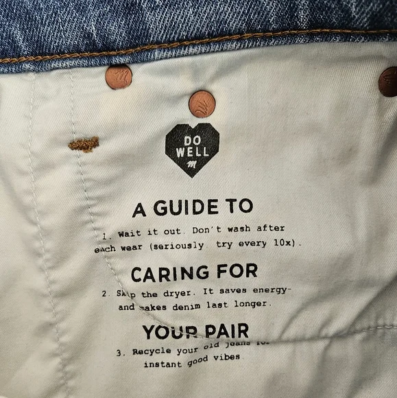 Madewell High-Rise Ripped Denim shorts Size Waist 26 (Small) - Picture 3 of 6